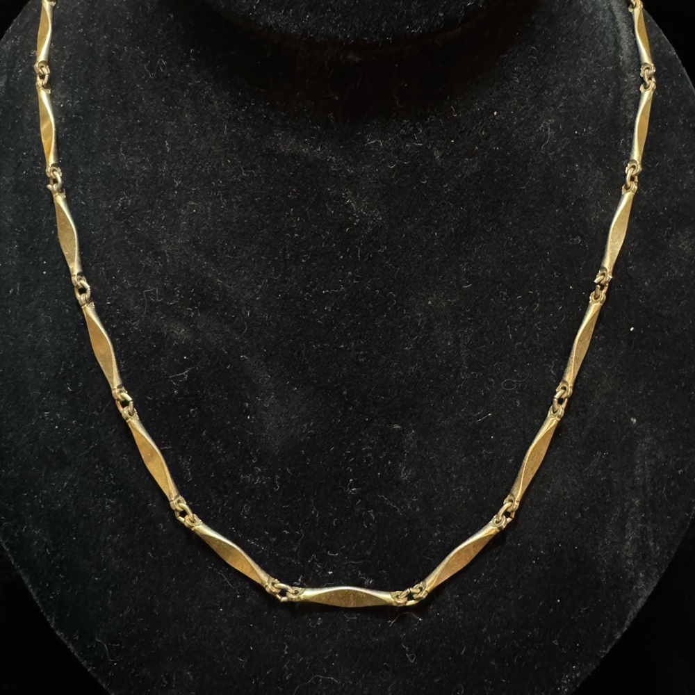Vintage Sarah Coventry Gold-Toned Twisted Necklace
